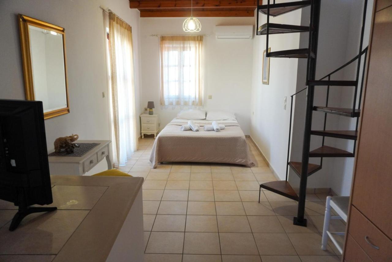 Agapi Holiday Home 罗希姆诺 外观 照片
