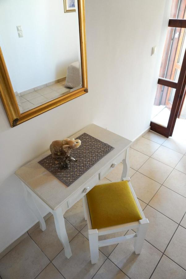 Agapi Holiday Home 罗希姆诺 外观 照片