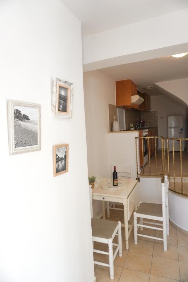 Agapi Holiday Home 罗希姆诺 外观 照片